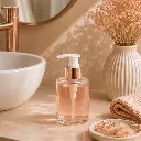 Zeepdispenser-in-badkamer.webp