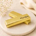 Gepersonaliseerde-chocoladerepen-met-gouden-wikkel.webp